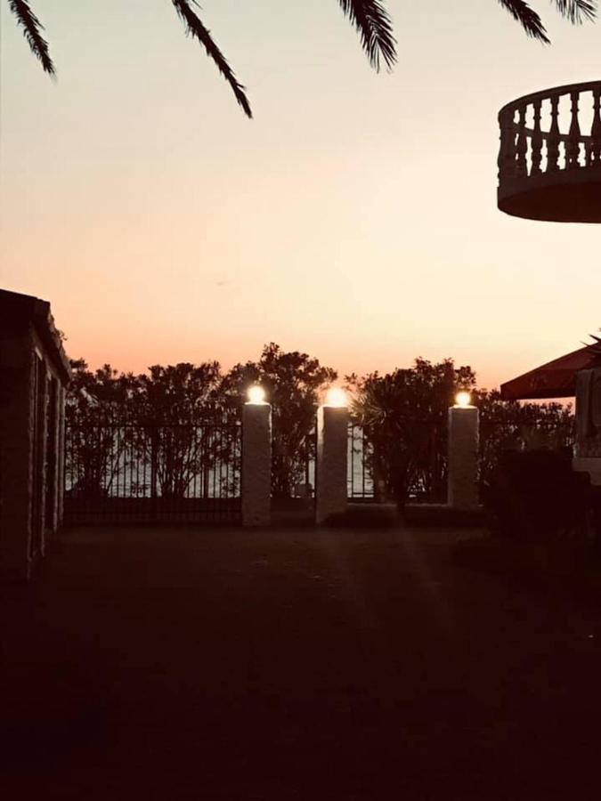Hotel Premium Ureki Bagian luar foto