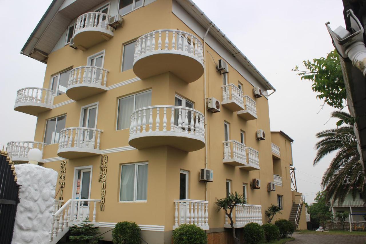 Hotel Premium Ureki Bagian luar foto