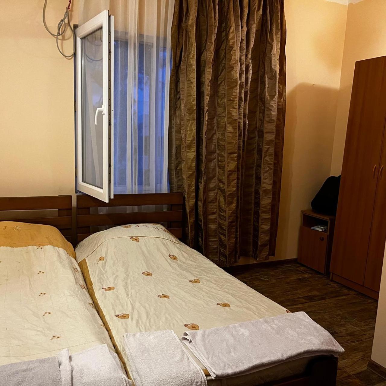 Hotel Premium Ureki Bagian luar foto